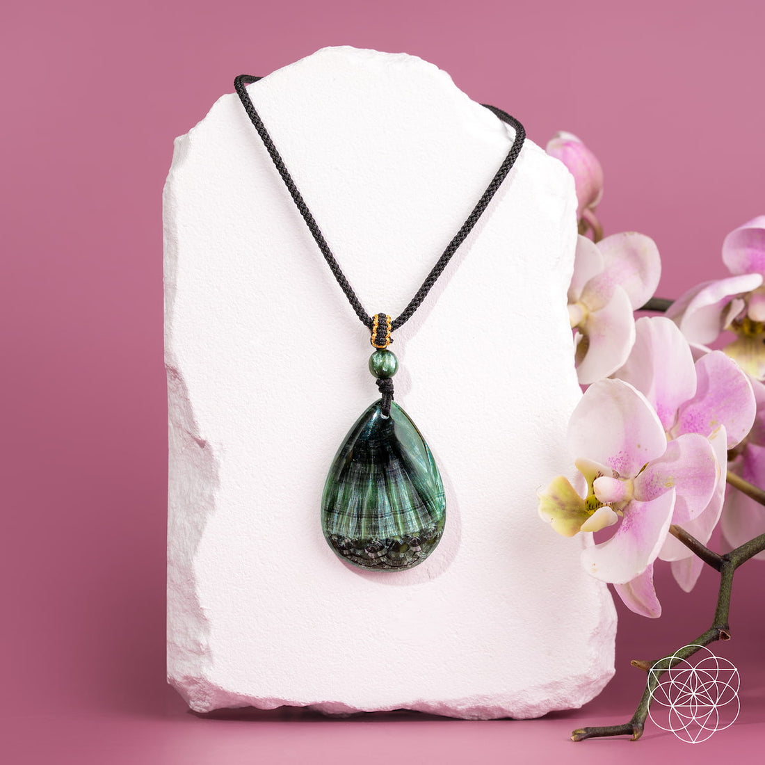 The Angel by My Side – Rare Seraphinite Pendant