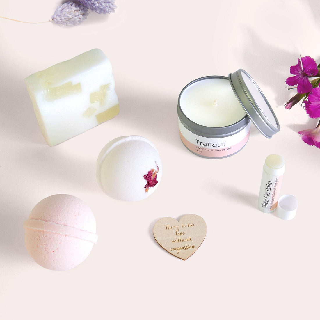 Sweet 16 Compass Necklace Spa Gift Box Set